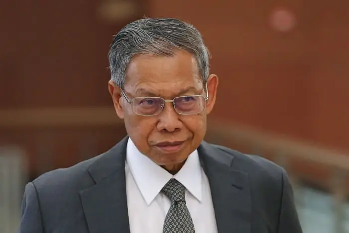 datuk seri mustapa mohamed