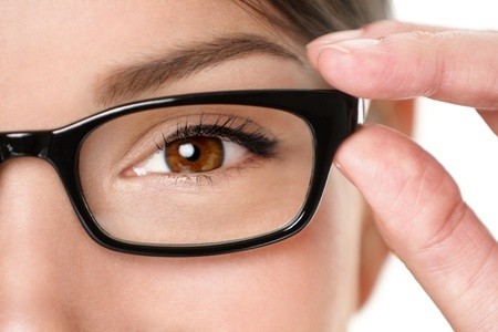 Contact Lens vs Spectacles vs Laser Eye Surgery
