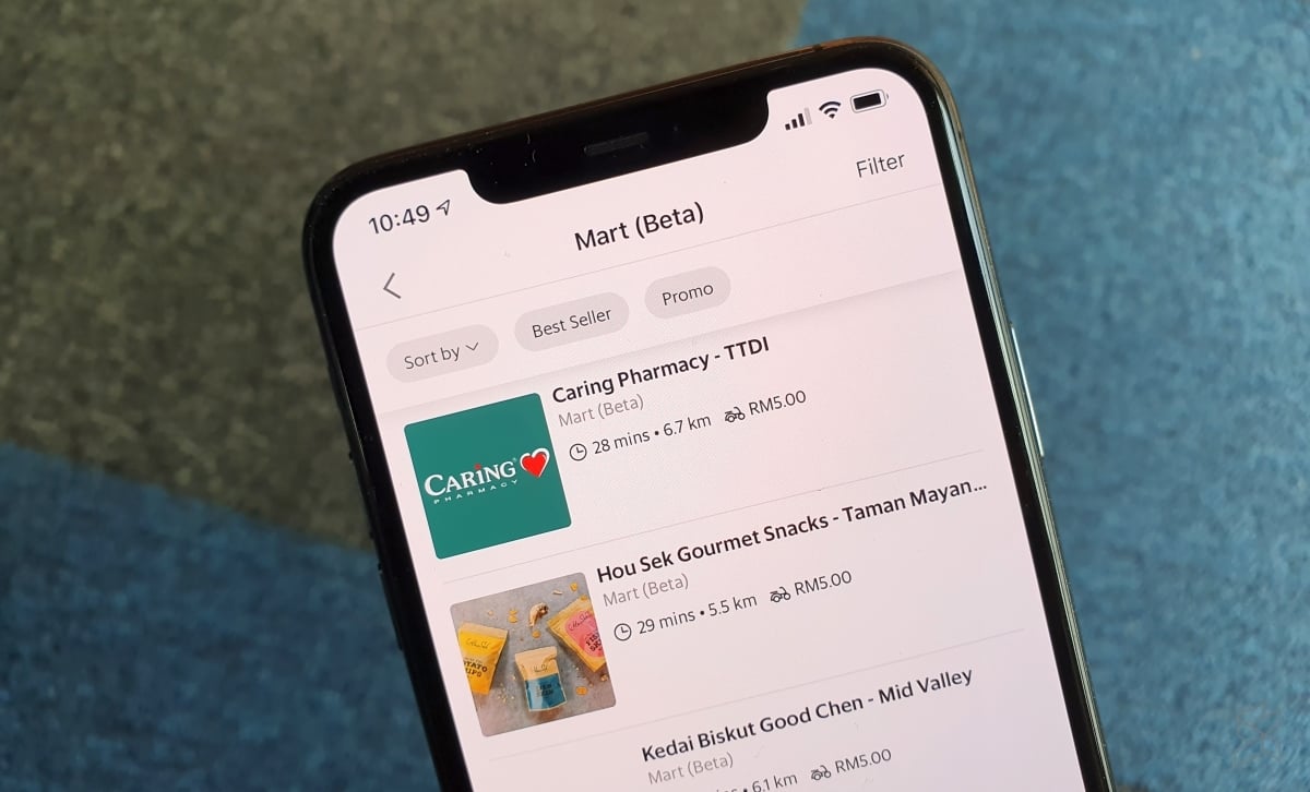 GrabMart Enters Pilot Testing: On-Demand Delivery Of Health And Beauty Products, Groceries, And Snacks