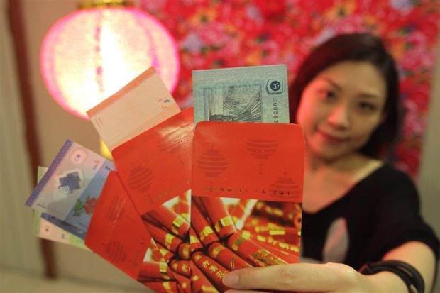 How Much to Give in a Chinese New Year "Ang Pow"?