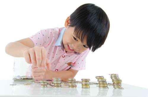 Choosing the Right Kinds of Savings Accounts for Your Family