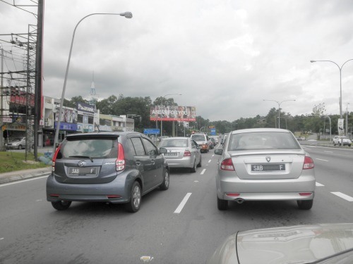Should You Rent a Car For Your Balik Kampung Trip?