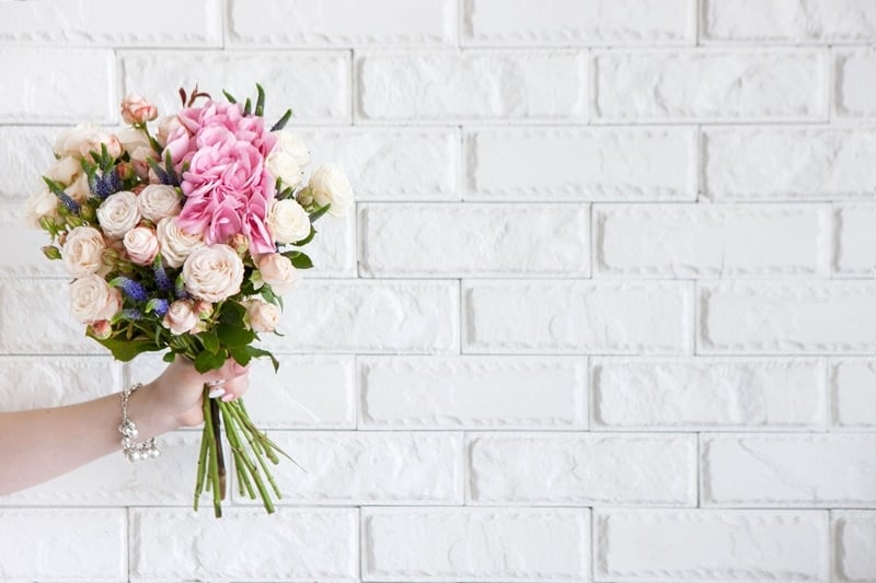 Online Flower Delivery Services Below RM150 For Valentine’s Day